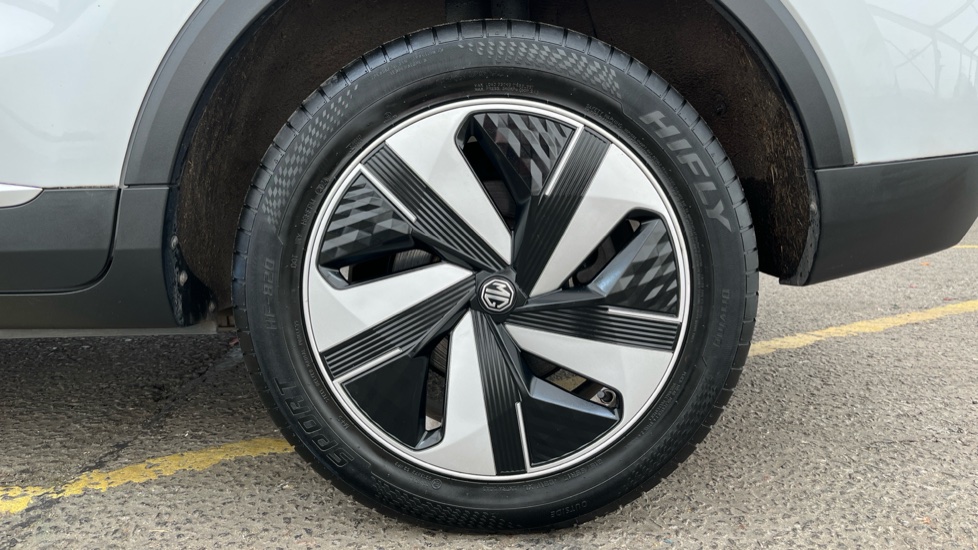 MG ZS Image 18