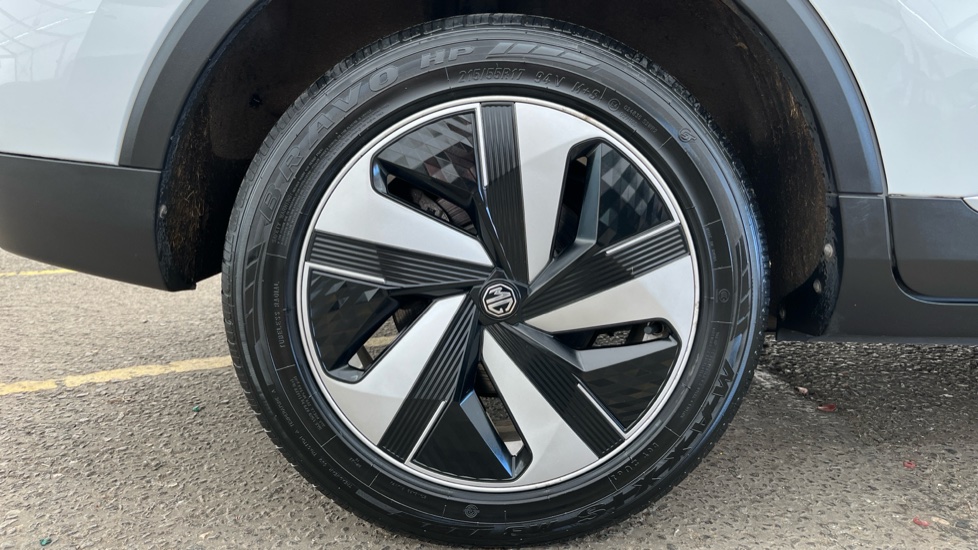 MG ZS Image 19