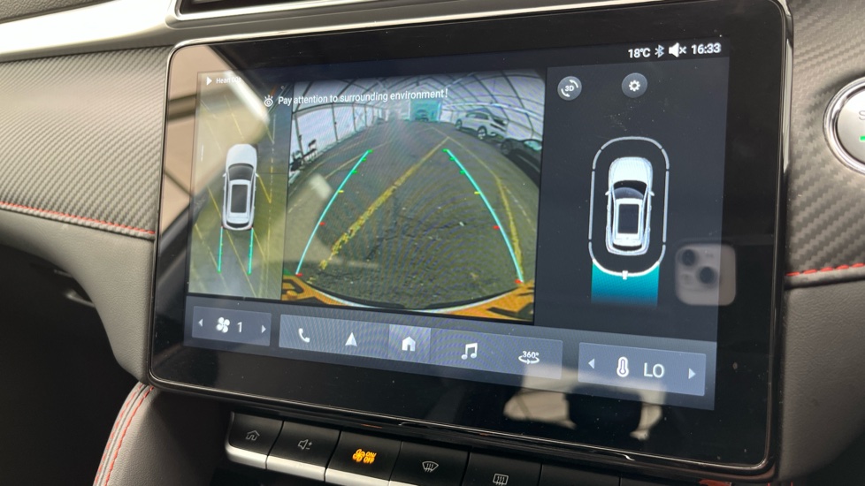 MG ZS Reverse camera