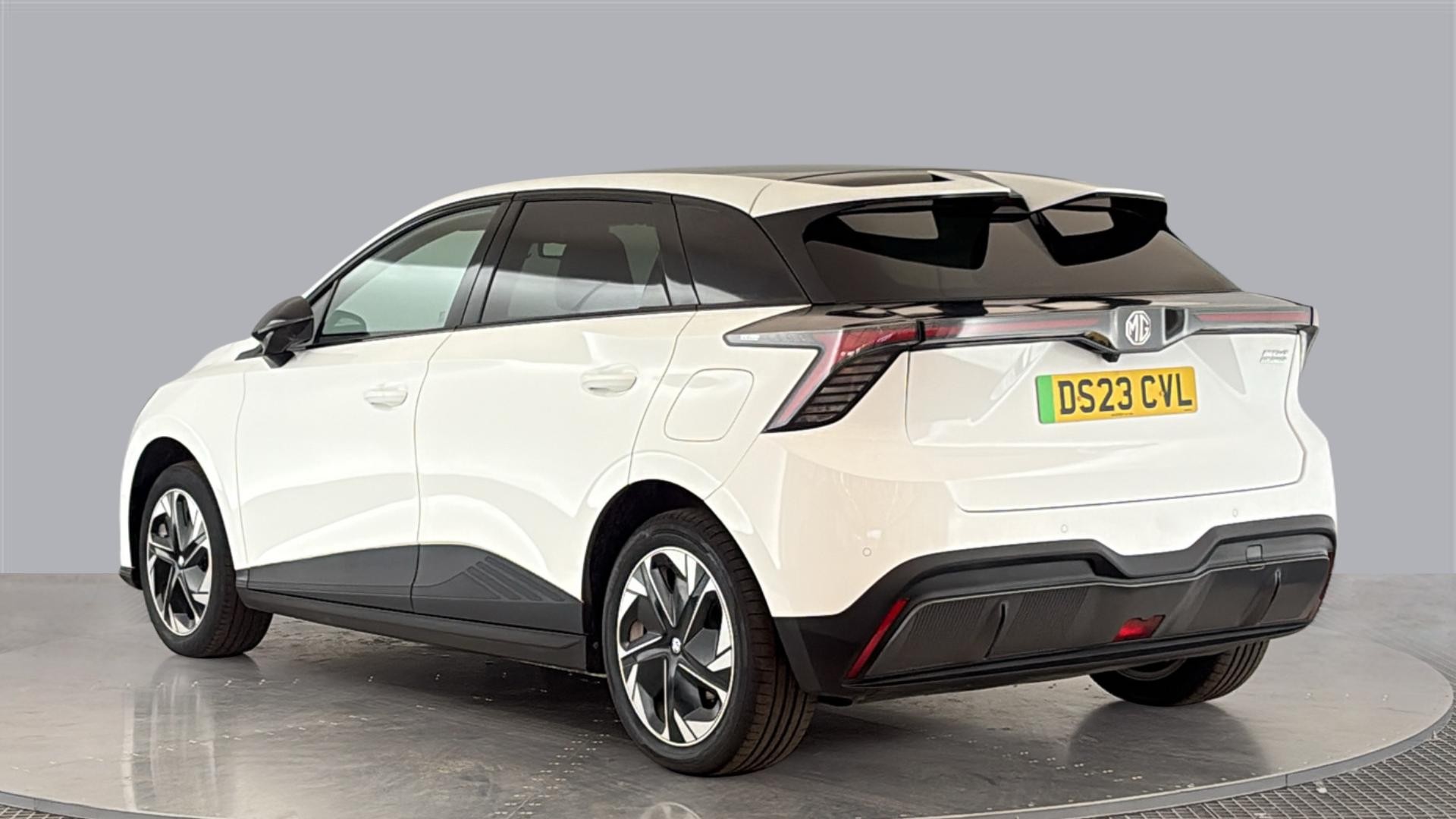150kW Trophy EV Long Range 64kWh 5dr Auto