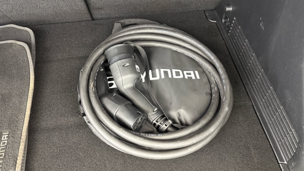 HYUNDAI KONA ELECTRIC HATCHBACK 160kW Advance 65kWh 5dr Auto [Comfort Pack]