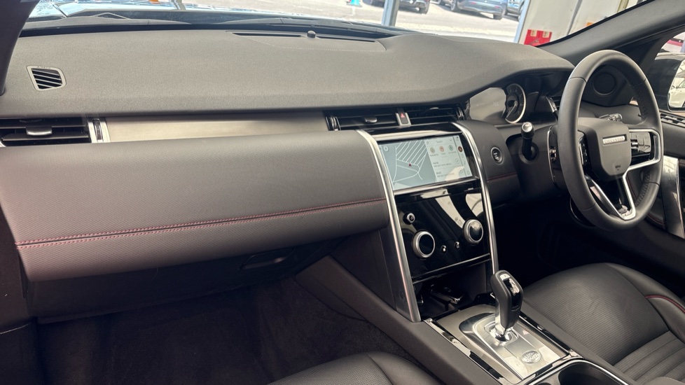 LAND ROVER DISCOVERY SPORT SW 1.5 P300e Urban Edition 5dr Auto [5 Seat]