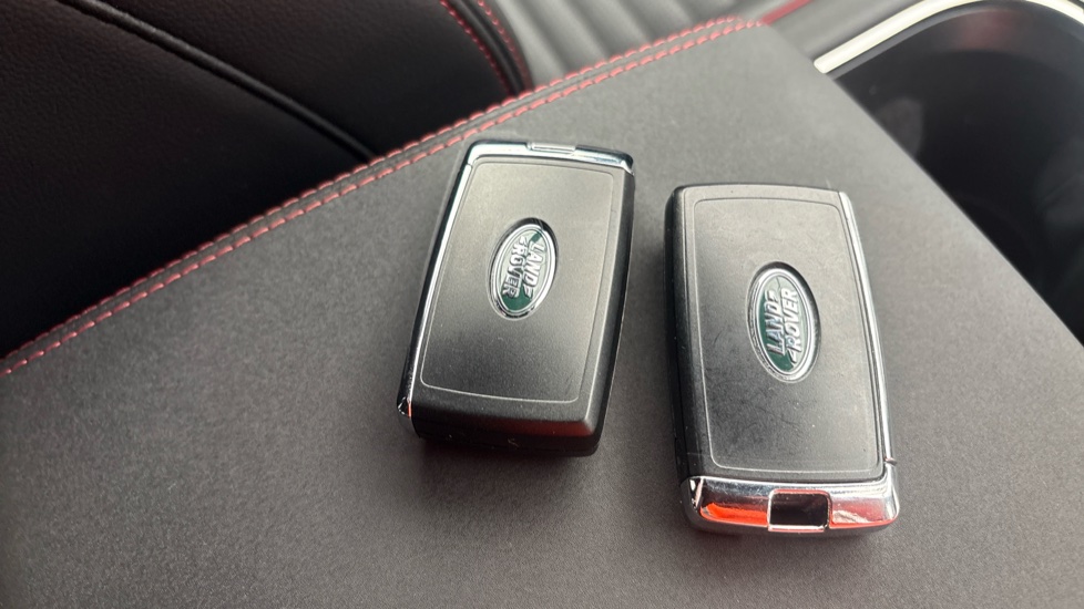 LAND ROVER DISCOVERY SPORT SW 1.5 P300e Urban Edition 5dr Auto [5 Seat]