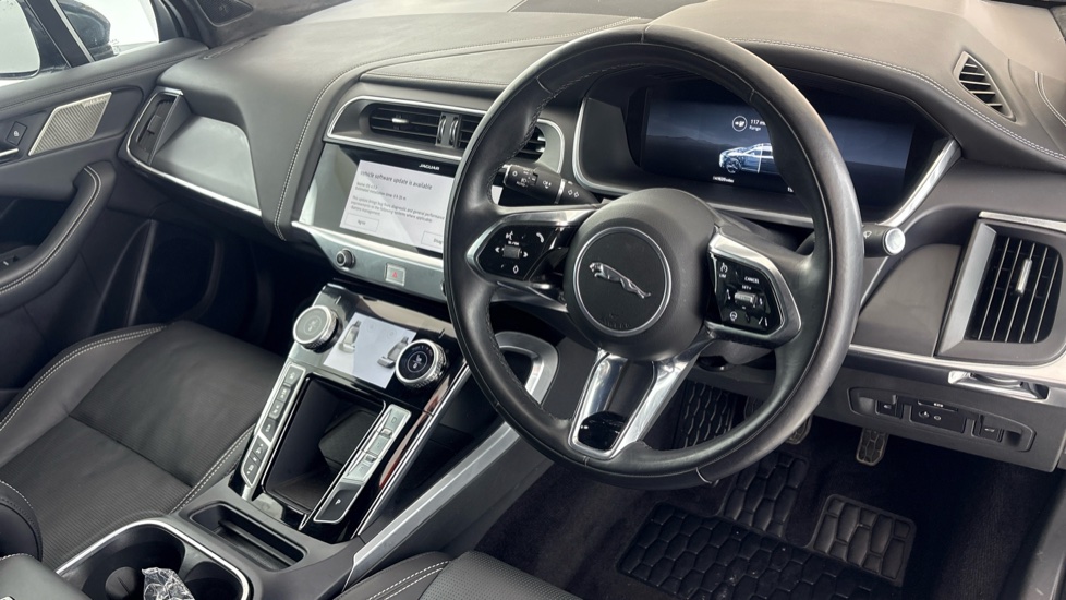 JAGUAR I-PACE Image 9