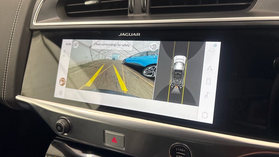 JAGUAR I-PACE reverse camera