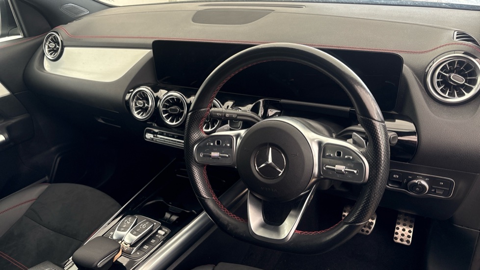 MERCEDES-BENZ EQA HATCHBACK EQA 300 4Matic 168kW AMG Line 66.5kWh 5dr Auto