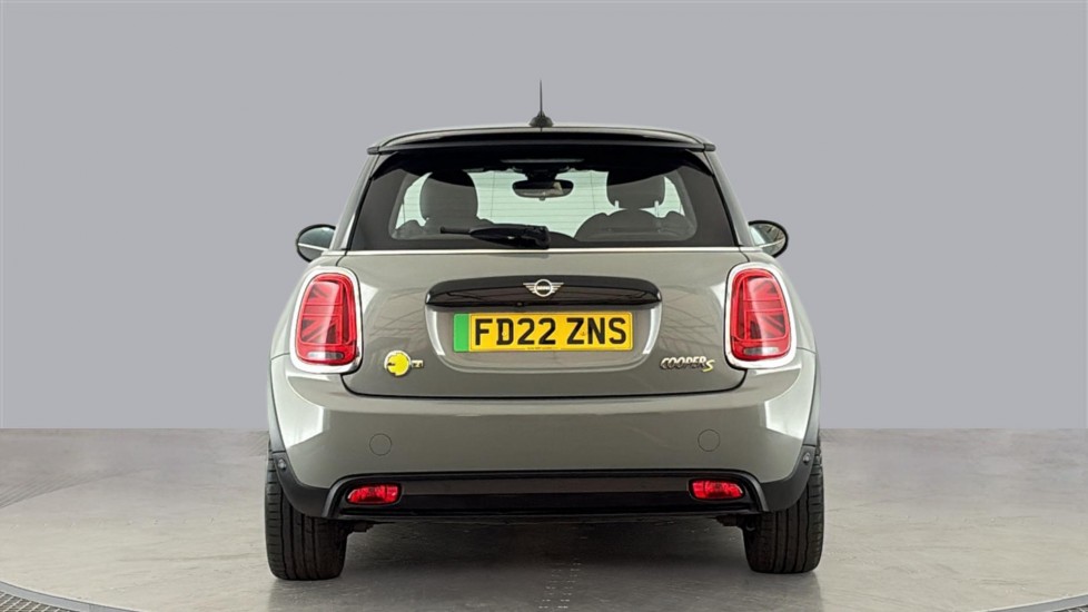 MINI HATCHBACK ELECTRIC 135kW Cooper S Level 2 33kWh 3dr Auto