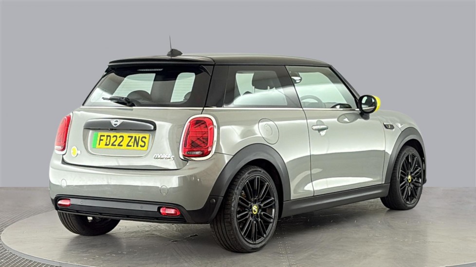 MINI HATCHBACK ELECTRIC 135kW Cooper S Level 2 33kWh 3dr Auto