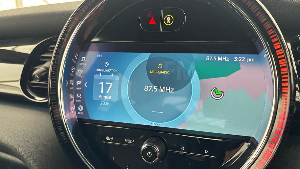 MINI HATCHBACK ELECTRIC 135kW Cooper S Level 2 33kWh 3dr Auto