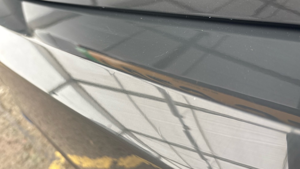 BMW I4 Dent and scratches