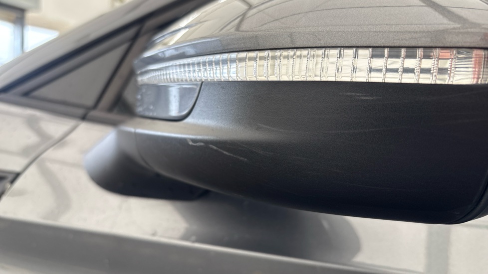 SKODA ENYAQ Scuff
