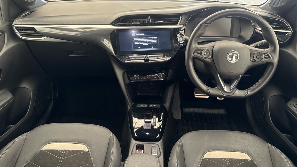 VAUXHALL CORSA Image 11