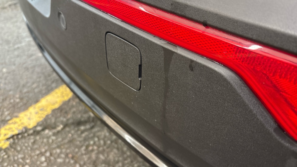 VOLVO C40 ESTATE 170kW Recharge Ultimate 69kWh 5dr Auto