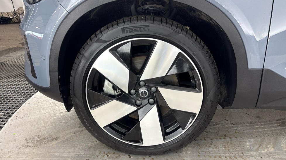 VOLVO C40 ESTATE 170kW Recharge Ultimate 69kWh 5dr Auto