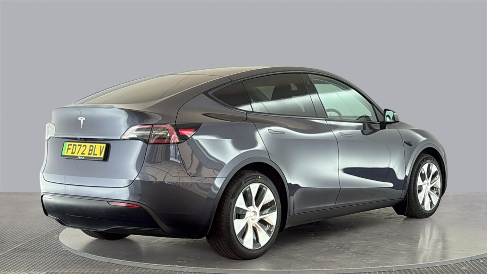 TESLA MODEL Y HATCHBACK RWD 5dr Auto