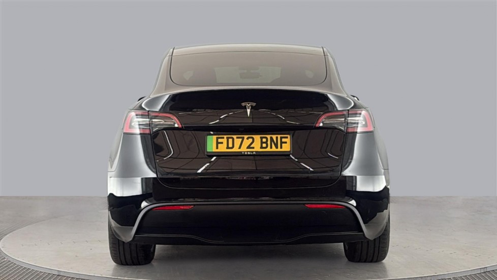 TESLA MODEL Y Image 4