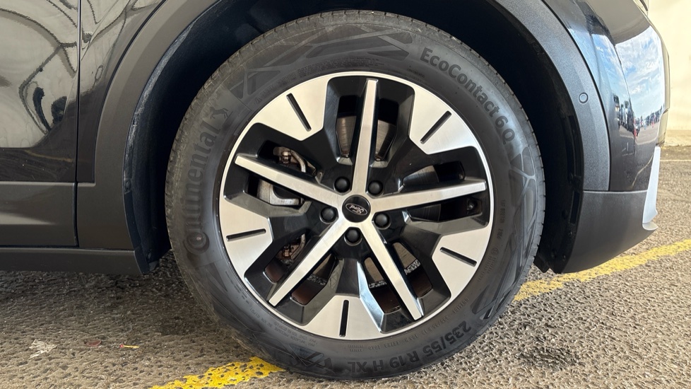 FORD EXPLORER ELECTRIC ESTATE 210kW Select 77kWh 5dr Auto [Driver Assist Pack]