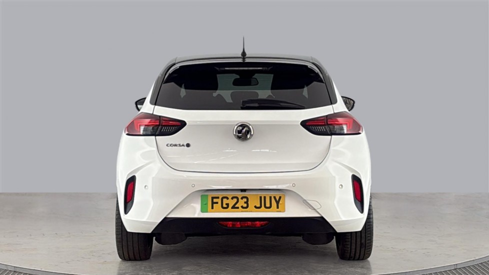 VAUXHALL CORSA Image 4