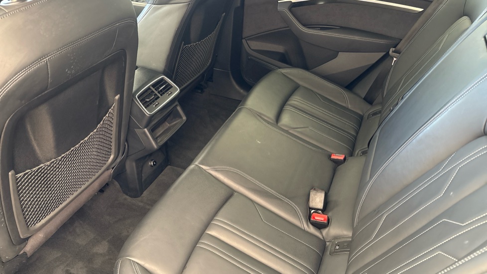 AUDI Q8 E-TRON ESTATE 300kW 55 Quattro 114kWh S Line 5dr Auto [Tech]