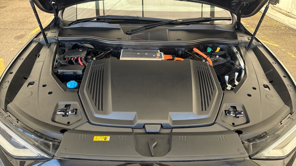 AUDI Q8 E-TRON ESTATE 300kW 55 Quattro 114kWh S Line 5dr Auto [Tech]