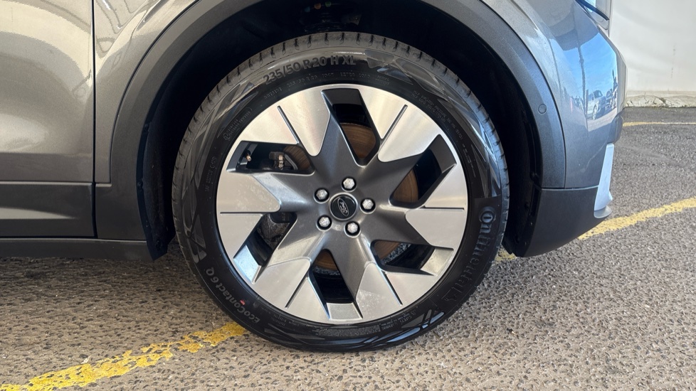 FORD EXPLORER ELECTRIC ESTATE 250kW Premium 79kWh AWD 5dr Auto