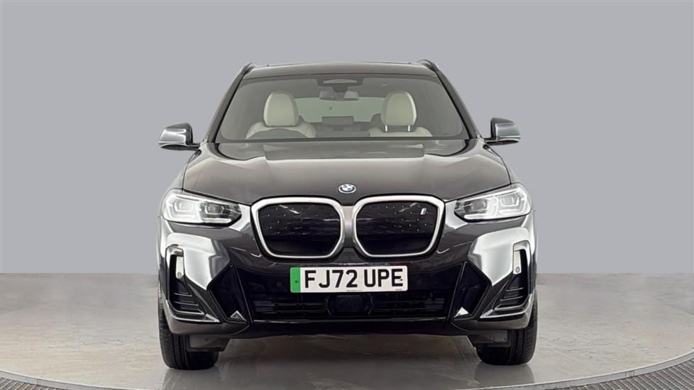 BMW iX3 Image 8