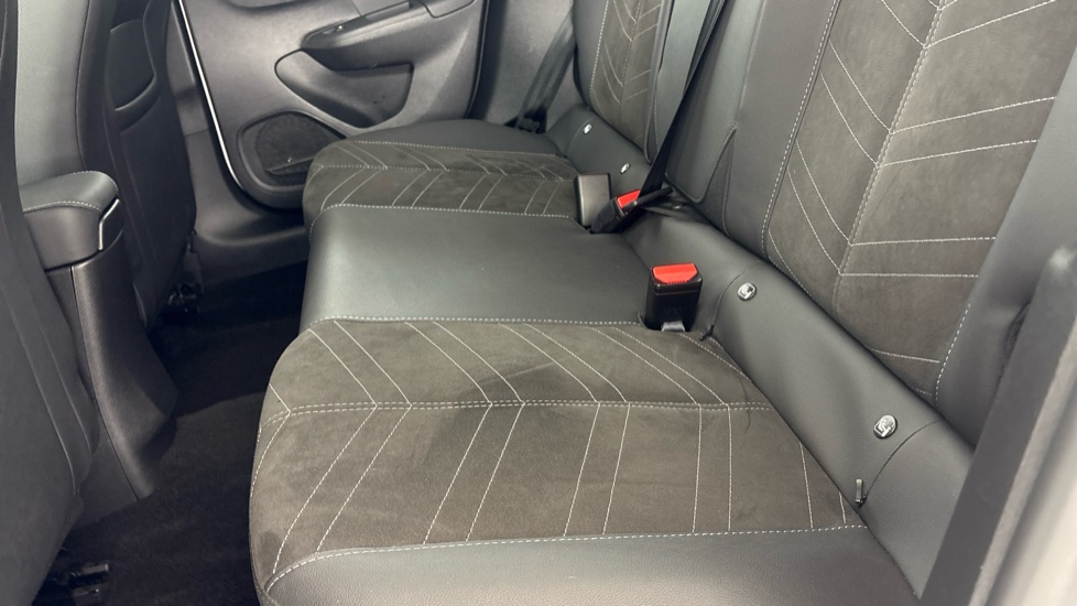 VAUXHALL CORSA Image 14