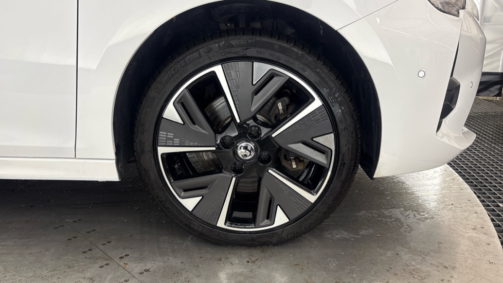 VAUXHALL CORSA Image 20