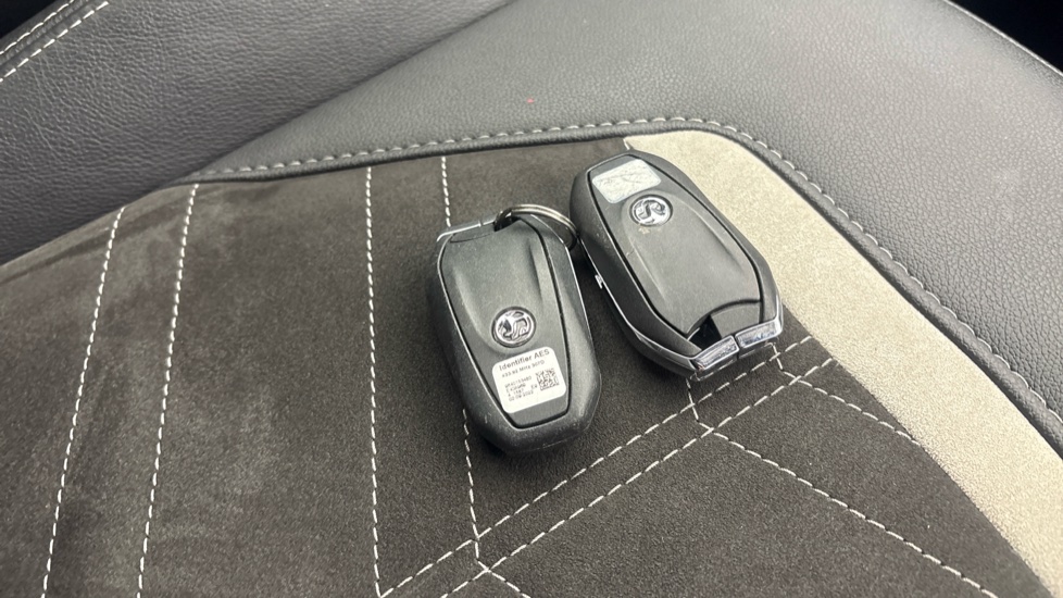 VAUXHALL CORSA two keys