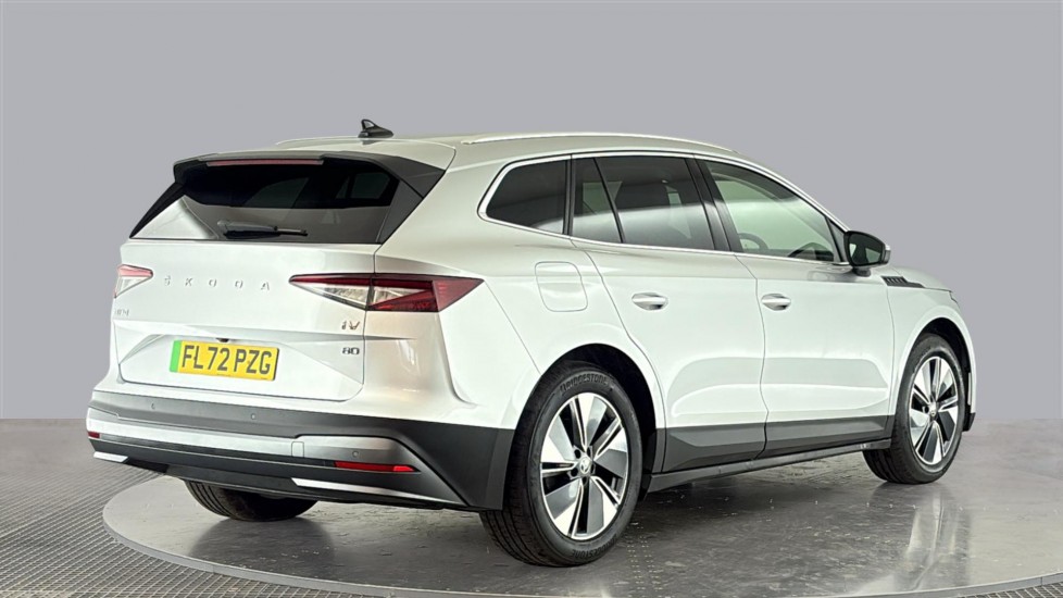 SKODA ENYAQ Image 5