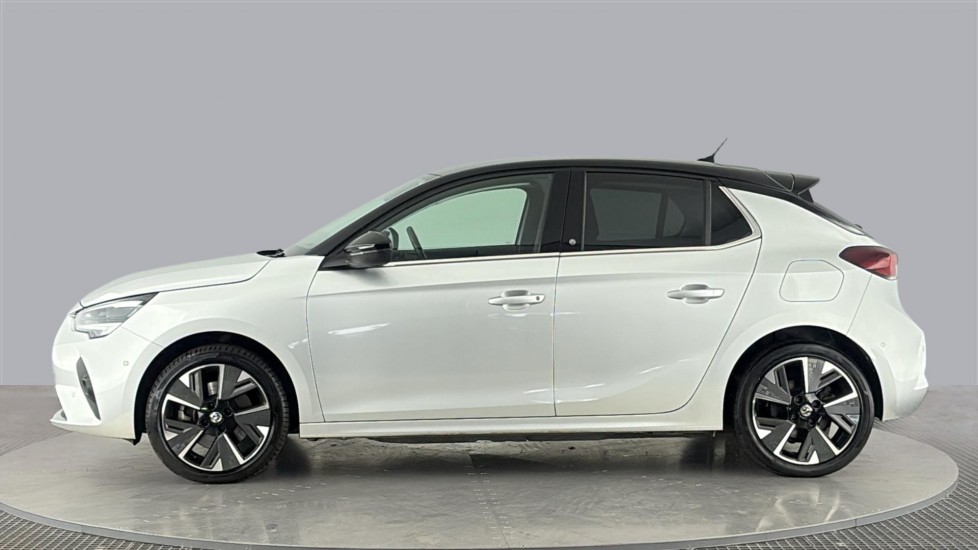 VAUXHALL CORSA Image 2