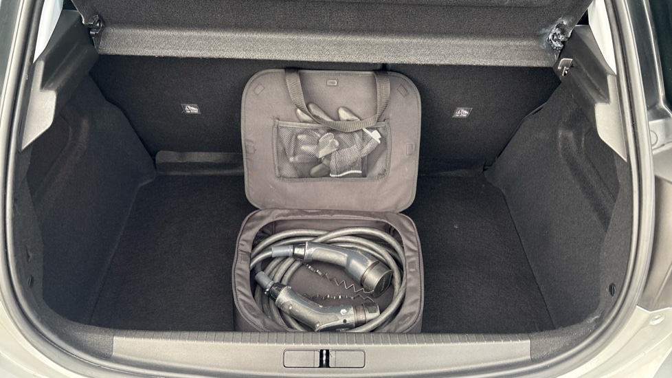 VAUXHALL CORSA Image 15