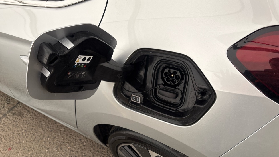 VAUXHALL CORSA Image 21