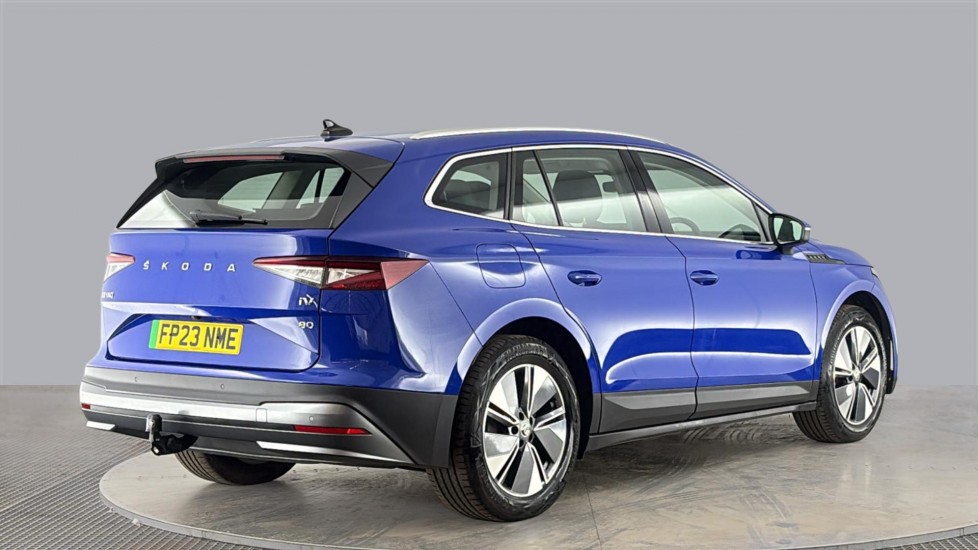 SKODA ENYAQ Image 5