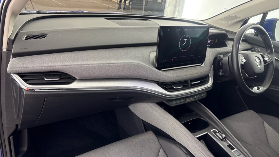 SKODA ENYAQ Image 10