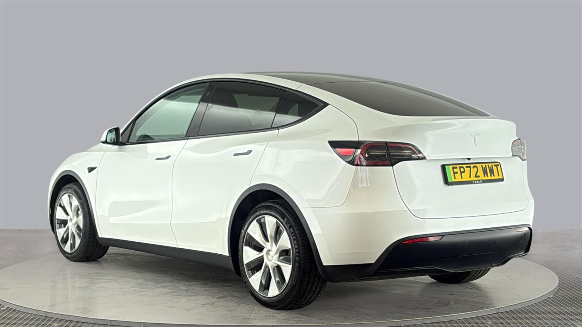 TESLA MODEL Y MODEL Y HATCHBACK RWD 5dr Auto