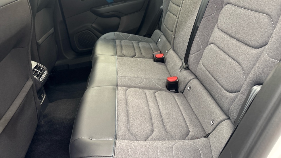 CITROEN E-C4 ELECTRIC HATCHBACK 100kW Sense 50kWh 5dr Auto [11kWCh]