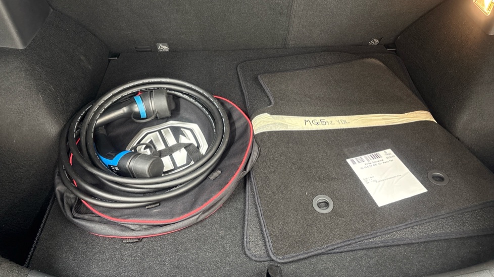 MG MOTOR UK ZS ELECTRIC HATCHBACK 130kW Trophy EV 51kWh 5dr Auto