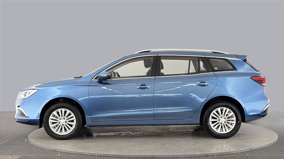 MG MG5 Image 2