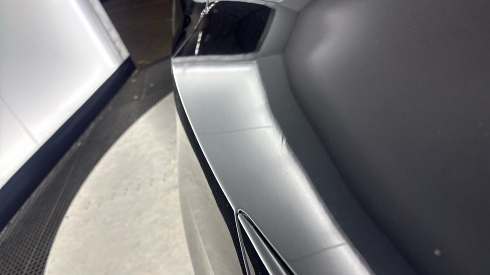 TESLA MODEL Y HATCHBACK Long Range AWD 5dr Auto
