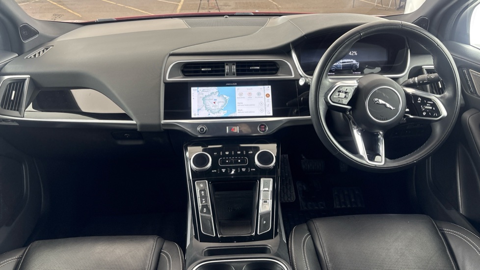 JAGUAR I-PACE Image 11