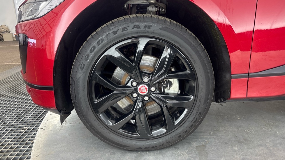 JAGUAR I-PACE ESTATE SPECIAL EDITIONS 294kW EV400 Black 90kWh 5dr Auto [11kW Charger]