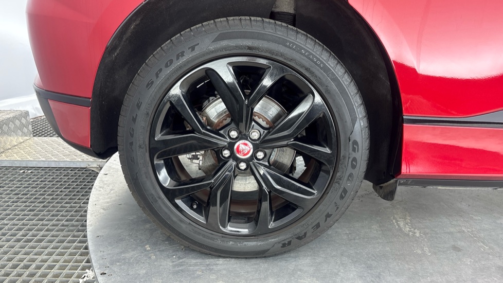 JAGUAR I-PACE ESTATE SPECIAL EDITIONS 294kW EV400 Black 90kWh 5dr Auto [11kW Charger]