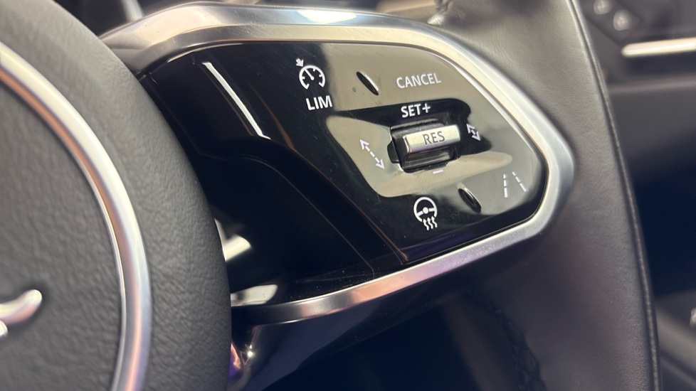 JAGUAR I-PACE ESTATE SPECIAL EDITIONS 294kW EV400 Black 90kWh 5dr Auto [11kW Charger]