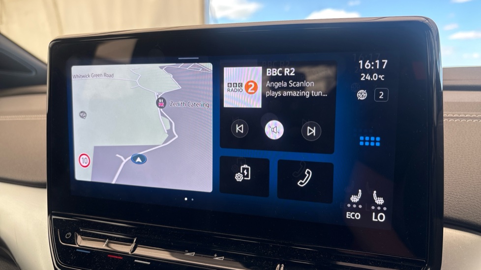 VOLKSWAGEN ID.4 ESTATE 109kW Life Ed Pure 52kWh 5dr Auto [110kW Ch]