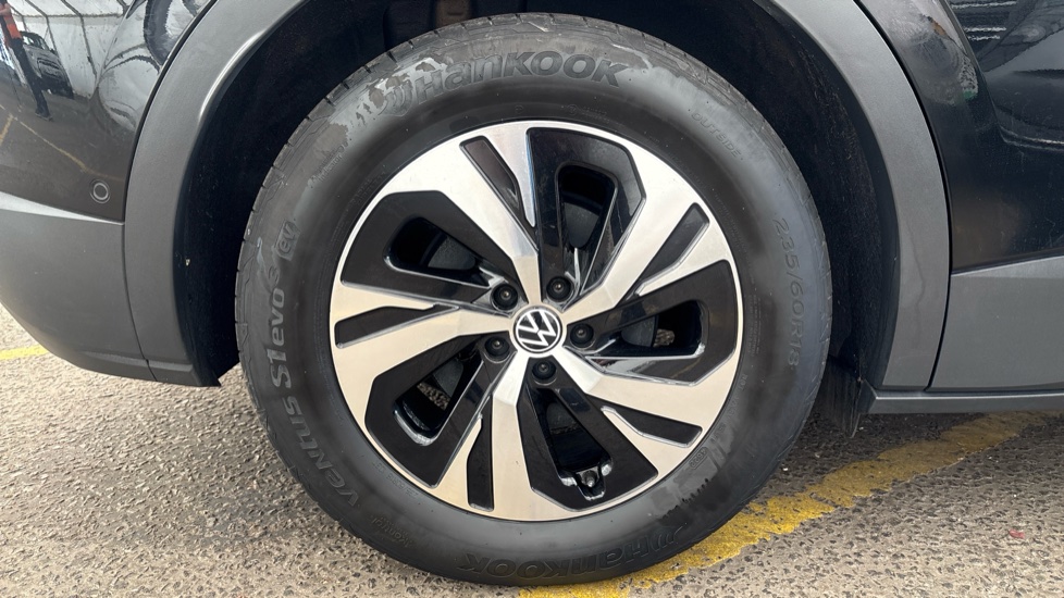 VOLKSWAGEN ID.4 ESTATE 109kW Life Ed Pure 52kWh 5dr Auto [110kW Ch]