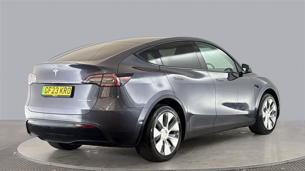 TESLA MODEL Y Image 5