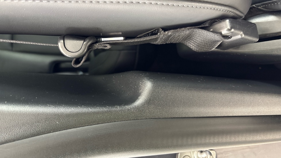 TESLA MODEL Y Scuff