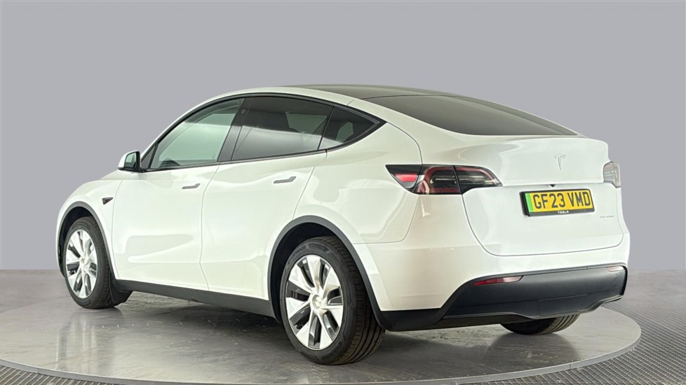 TESLA MODEL Y Image 3