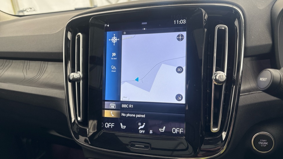 VOLVO XC40 Image 12